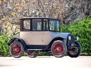 Detroit Electric Model 82 Brougham